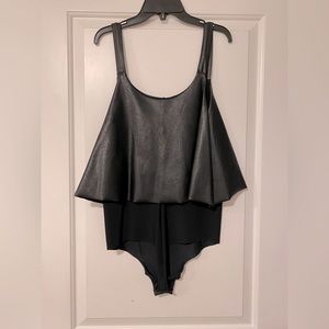 COMMANDO VEGAN LEATHER LOOSE LAYER BODYSUIT, BLACK, SIZE LARGE